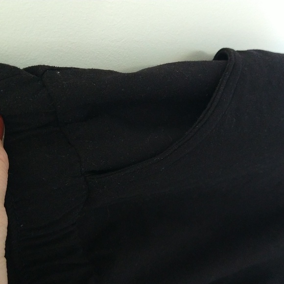 No Boundaries Shortalls In Black Soot Faux Buttons Drawstring Waist - Picture 10 of 11